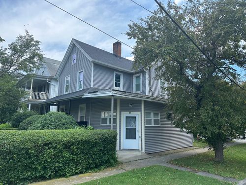 51 Worrall Ave, Poughkeepsie, NY, 12603-2331 | Card Image