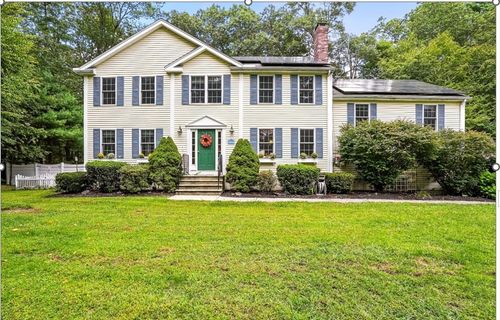 78 Milford St, Upton, MA, 01568-1314 | Card Image