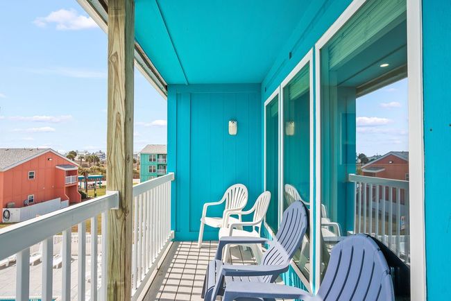 Ocean view balcony! | Image 28