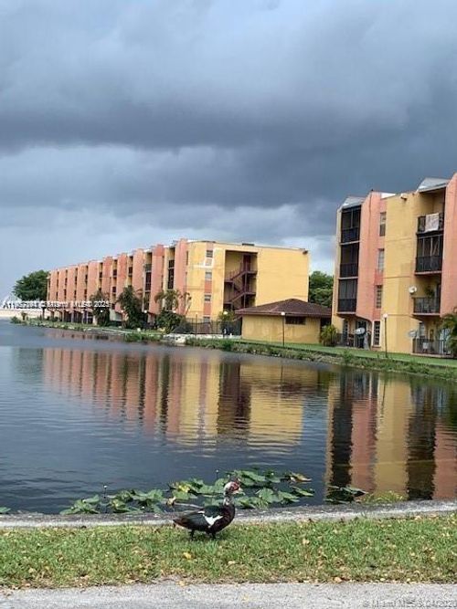 14-4803 Nw 7th St, Miami, FL, 33126-2100 | Card Image