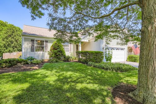 238 Indian Ridge Ln, Lake Villa, IL, 60046-6658 | Card Image