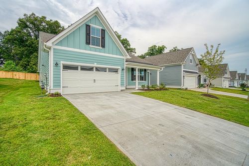 415 Buchanan Ridge Rd, Taylors, SC, 29687-5782 | Card Image