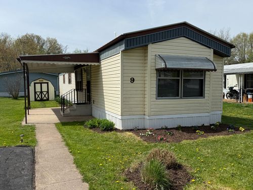 9 Birch Dr, Spring City, PA, 19475-9616 | Card Image