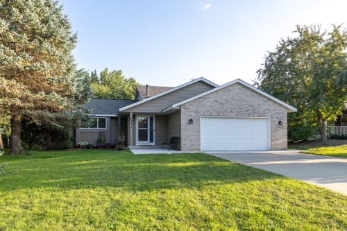 9449 83rd St S, Cottage Grove, MN, 55016-3494 | Card Image
