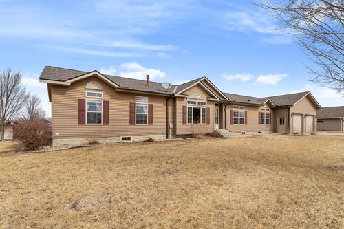 606 Appel St, Springfield, MN, 56087-2606 | Card Image