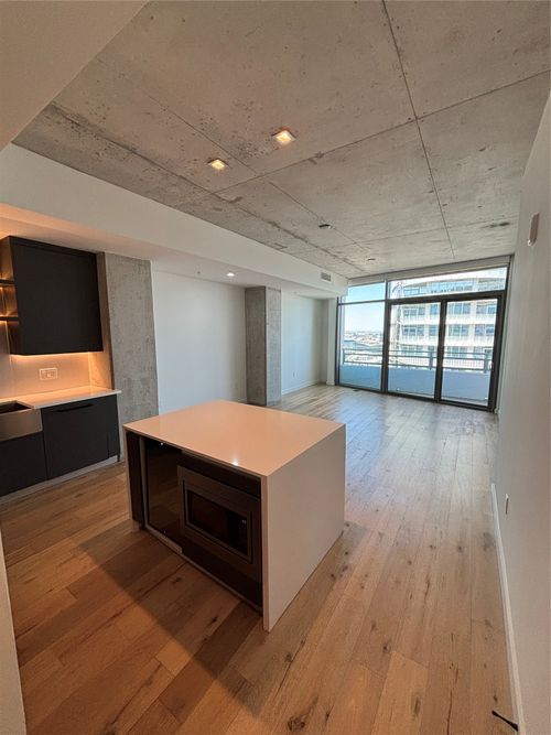 3606-1801 N Pearl St, Dallas, TX, 75201-3096 | Card Image