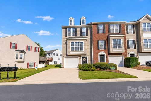 2126 Midnight Blue Ln, Fort Mill, SC, 29708-8317 | Card Image