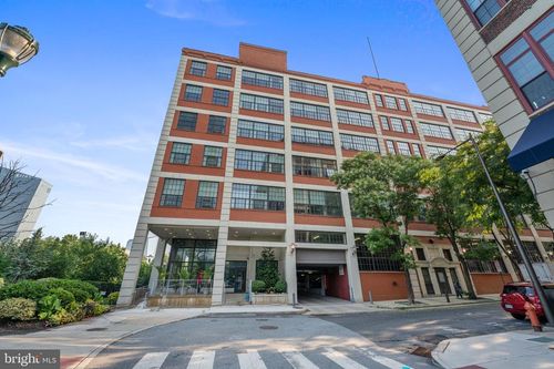 apt-319-2429 Locust St, PHILADELPHIA, PA, 19103-5558 | Card Image