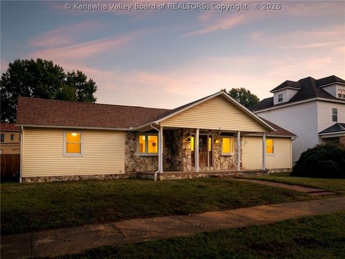 2712 Collis Avenue, Huntington, WV, 25702 | Card Image
