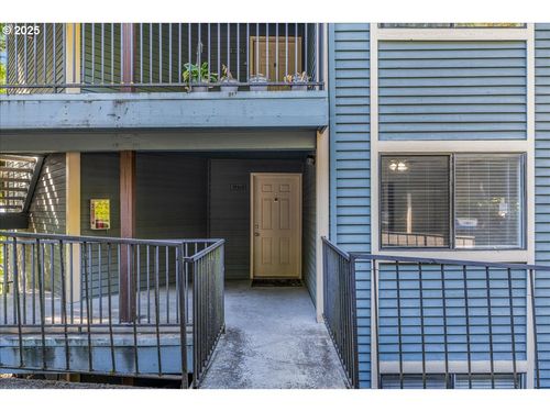 10160 Se Talbert St, Clackamas, OR, 97015 | Card Image