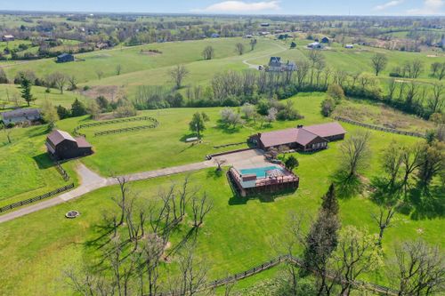 1070 Jacks Creek Rd, Richmond, KY, 40475-9405 | Card Image