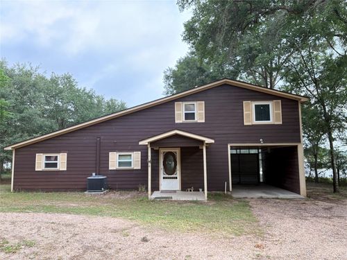 104 Crooked Creek Dr, Sheridan, TX, 77475 | Card Image