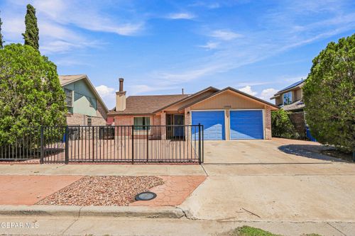 10936 Ernie Banks Dr, El Paso, TX, 79934-3404 | Card Image