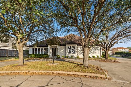 38 Englewood Court, Montgomery, TX, 77356 | Card Image