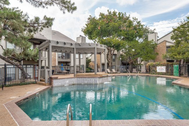 This property is located in a community with an exclusive pool. | Image 15