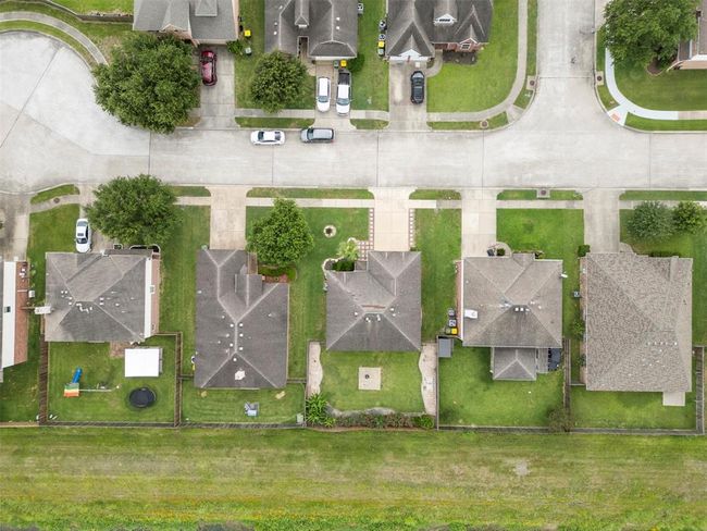 6407 Hillock Ln, House other with 4 bedrooms, 3 bathrooms and 2 parking in Pearland TX | Image 5
