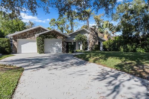 6161 Waxmyrtle Way, NAPLES, FL, 34109-5941 | Card Image