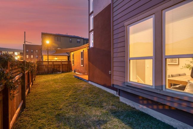 2513 Moreno St, House other with 4 bedrooms, 4 bathrooms and 2 parking in Austin TX | Image 21