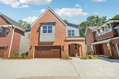 620 Mercury Dr, Tega Cay, SC, 29708-7428 | Card Image