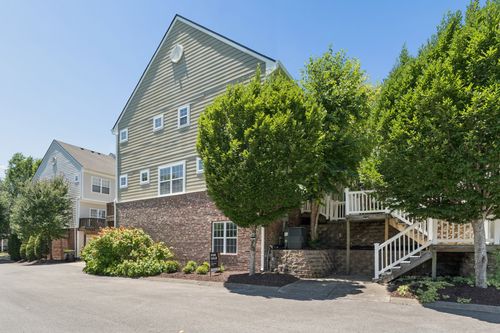 531 Saint Jules Ln, Nashville, TN, 37211-7195 | Card Image