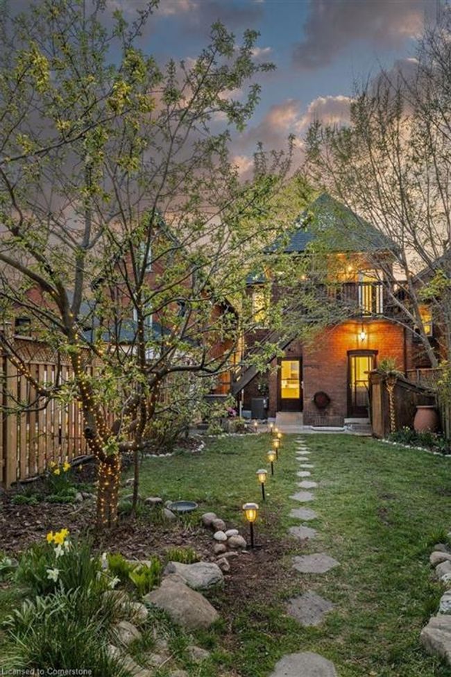 81 Erie Ave, House other with 3 bedrooms, 4 bathrooms and 2 parking in Hamilton ON | Image 18