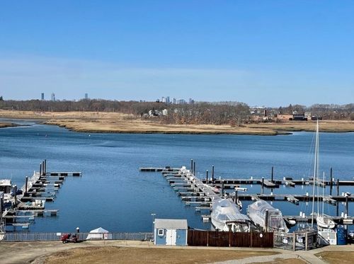 unit-608-100 Cove Way, Quincy, MA, 02169-5858 | Card Image