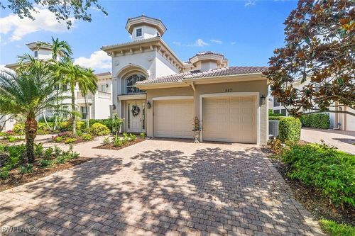 202-583 Avellino Isles Cir, NAPLES, FL, 34119-2422 | Card Image