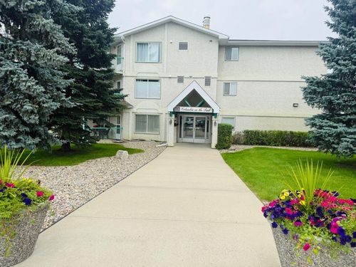 312-620 Columbia Blvd W, Lethbridge, AB, T1K7A8 | Card Image