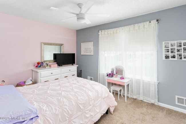 27 Schooners Sq, Condo with 2 bedrooms, 1 bathrooms and null parking in Freehold NJ | Image 21