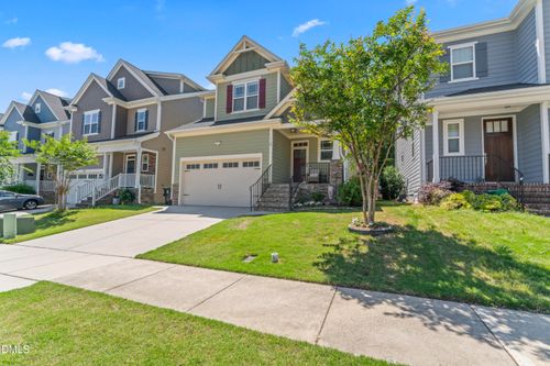 712 Goldenview Acres Ct, Apex, NC, 27502-2511 | Card Image