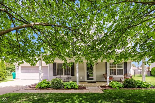 11 Daniel Cir, Brownsburg, IN, 46112-1880 | Card Image