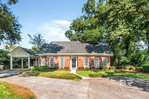 105 Mchugh Ln, Mobile, AL, 36608-2812 | Card Image