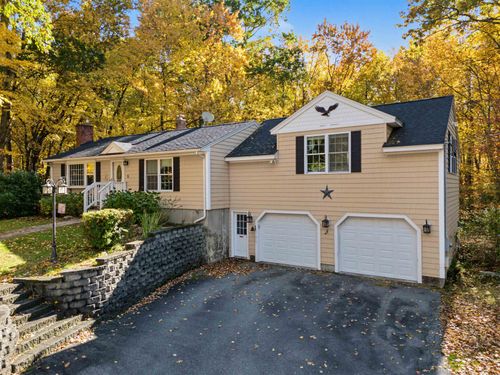 5 Hovey Meadow Road, Atkinson, NH, 03811 | Card Image