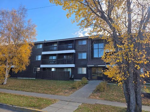 301-5317 5 Ave, Edson, AB, T7E1P7 | Card Image