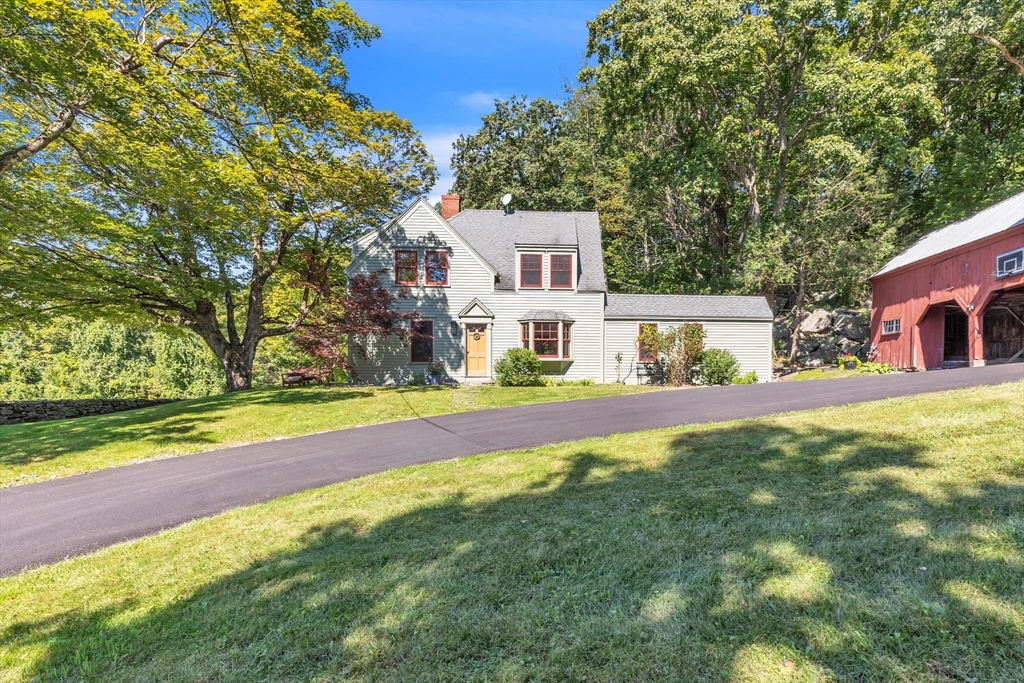 Allen Hill Rd, Princeton, MA 01541