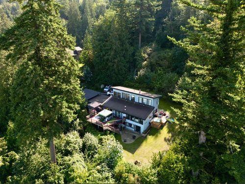 47750 Elk View Rd, Chilliwack, BC, V2R4S5 | Card Image