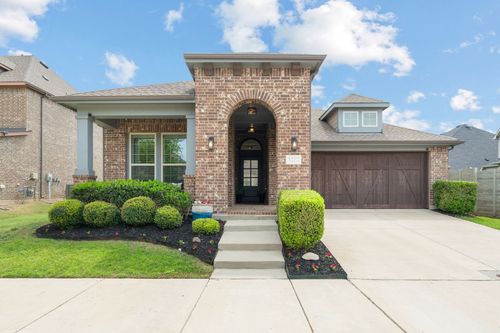 1233 9th St, Argyle, TX, 76226-1757 | Card Image