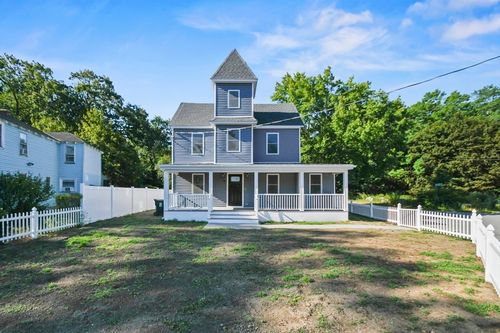 56 Grove Ave, Wilmington, MA, 01887-2036 | Card Image