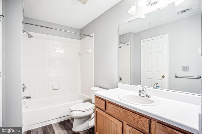 APT-36 - 12009 Taliesin Pl, Condo with 2 bedrooms, 1 bathrooms and null parking in Reston VA | Image 24
