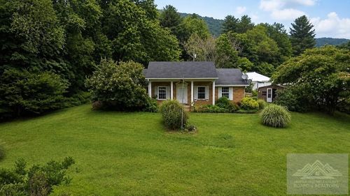 92 Fawn Ln, Rocky Gap, VA, 24366-7143 | Card Image