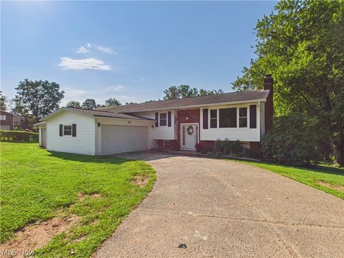 626 Valley Mills Road, Parkersburg, WV, 26104 | Card Image