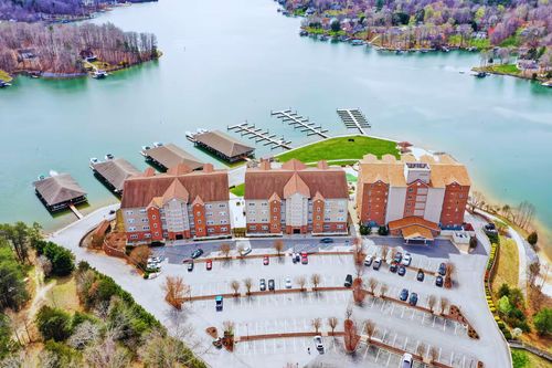 3203-1273 Graves Harbor Trl, Huddleston, VA, 24104-3648 | Card Image