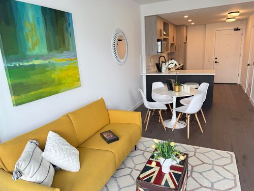 302-6859 Cambie St, Vancouver, BC, V6P3H1 | Card Image