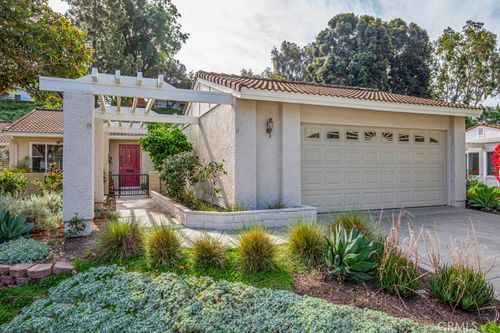 b-3313 San Amadeo, Laguna Woods, CA, 92637-8413 | Card Image