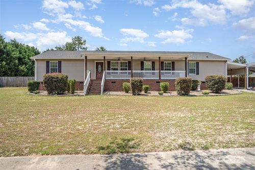 108 W Welsh St, Kershaw, SC, 29067-1542 | Card Image