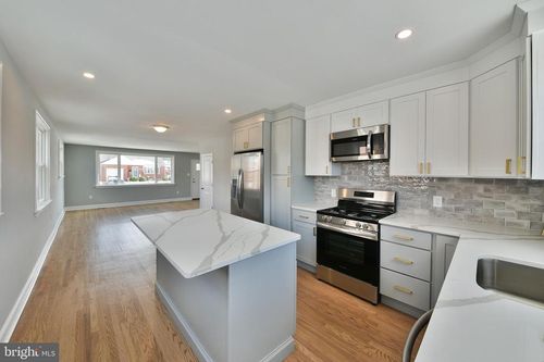 12008 Elmore Rd, PHILADELPHIA, PA, 19154-2813 | Card Image