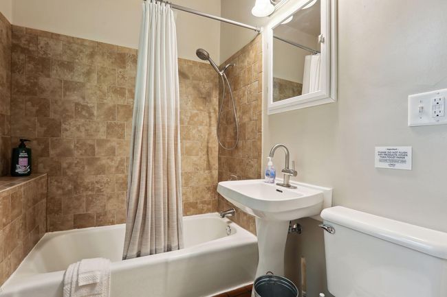 UNIT-1 - 2108 24 Th Ave S, Home with 2 bedrooms, 1 bathrooms and null parking in Minneapolis MN | Image 12
