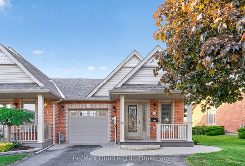 12 Hawthorn St, Belleville, ON, K8P5M5 | Card Image