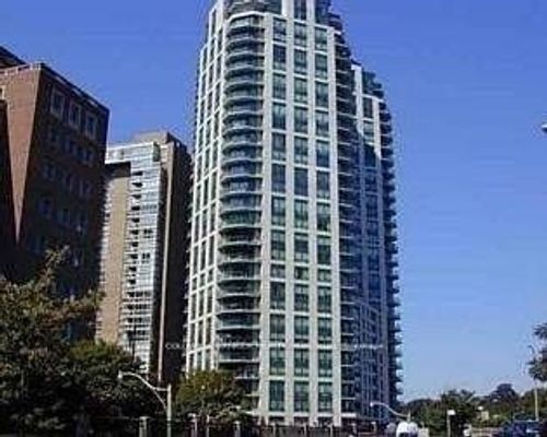 1013-300 Bloor St E, Toronto, ON, M4W3Y2 | Card Image