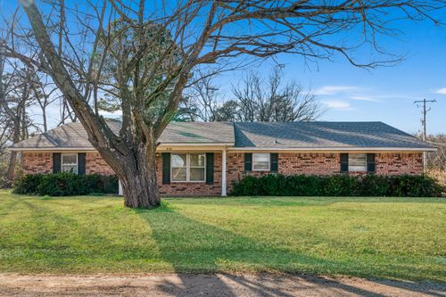 410 S Bois D Arc St, Blossom, TX, 75416 | Card Image